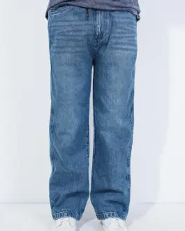 Classic Wide-Leg Relaxed Fit Jeans